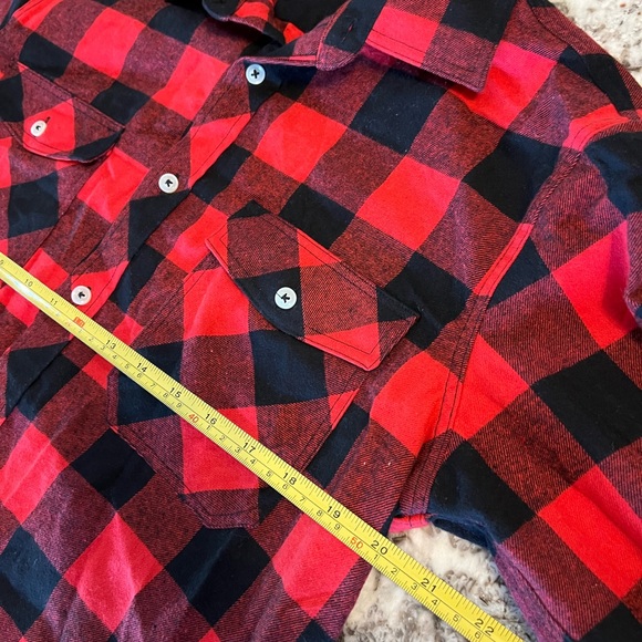 M NEW Design in Italy Flannel Shirt Mens Red Black Plaid Two Pockets Long Sleeve - Picture 4 of 6